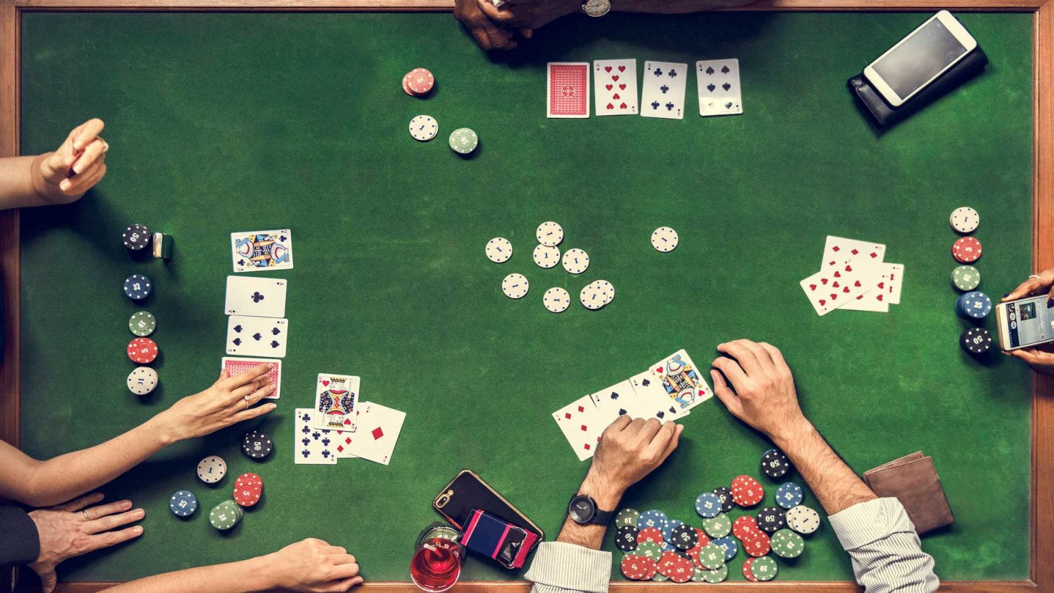 Consejos para Torneos de Poker
