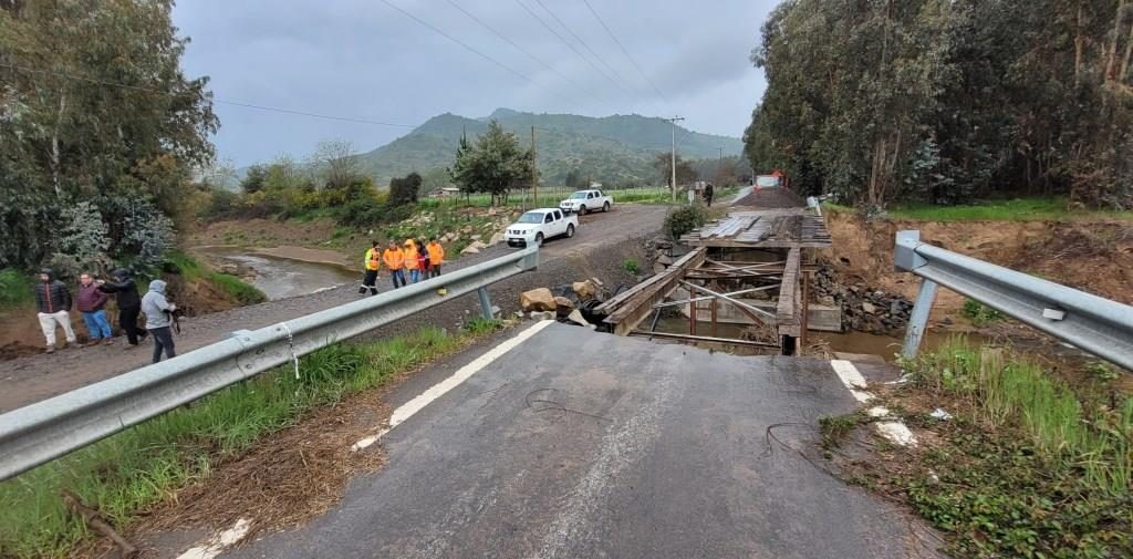 2. Foto puente La Candelaria Chépica